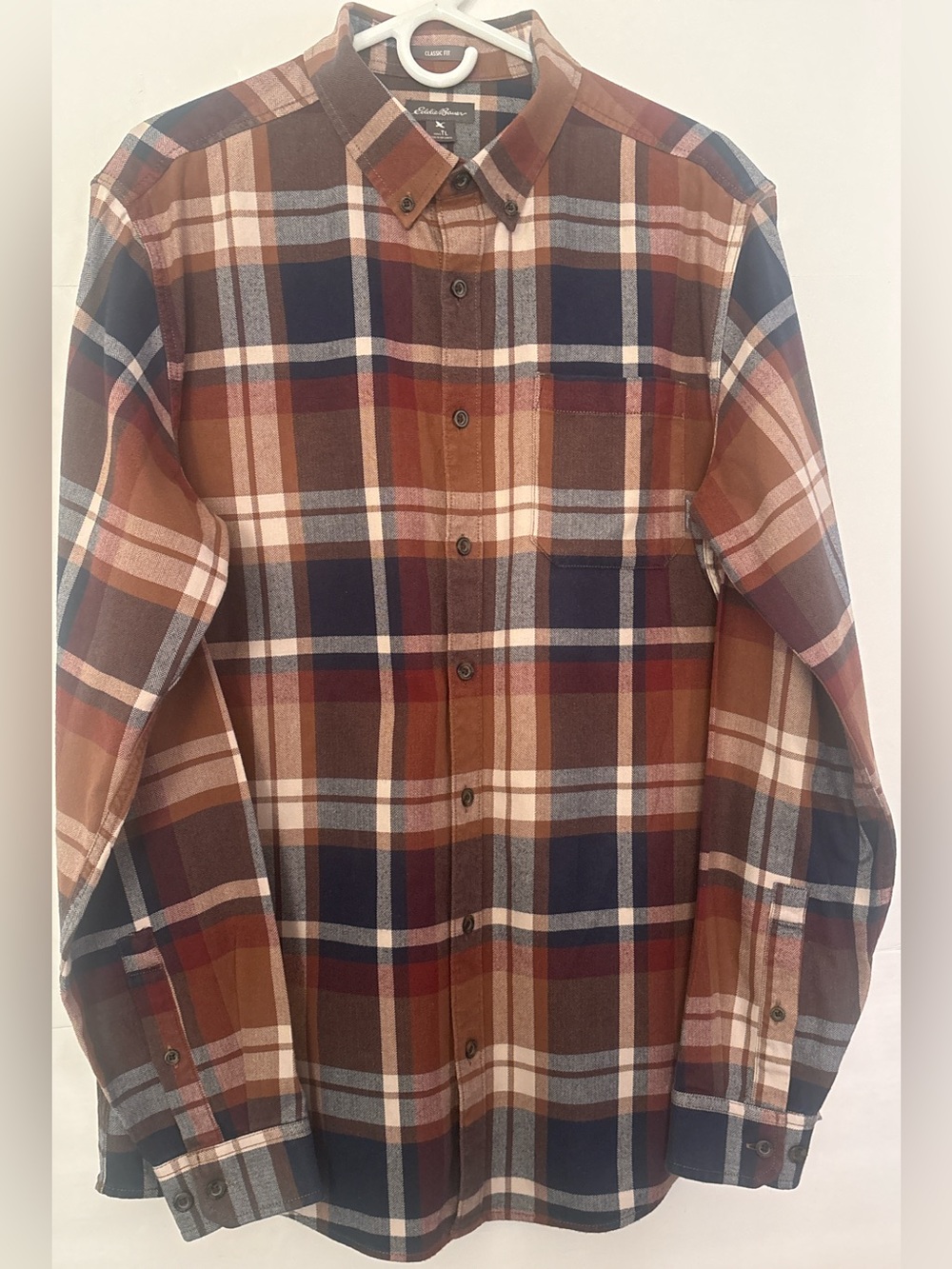 EDDIE BAUER MEN'S LONG SLEEVE CLASSIC FIT BUTTON DOWN PLAID FLANNEL SHIRT 
SZ TL